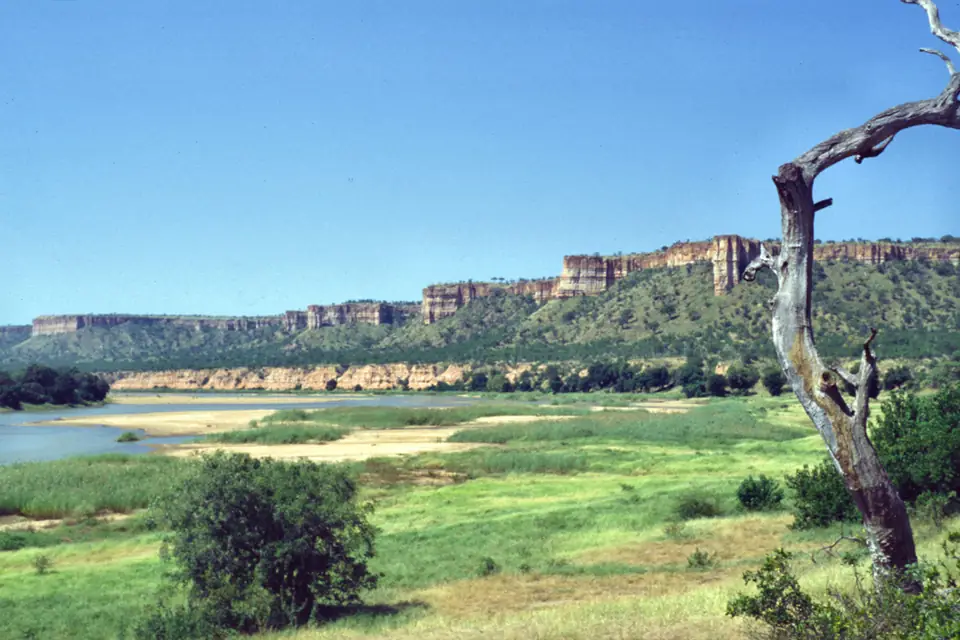 The Chilojo Cliffs above the river in Gonarezhou National Park